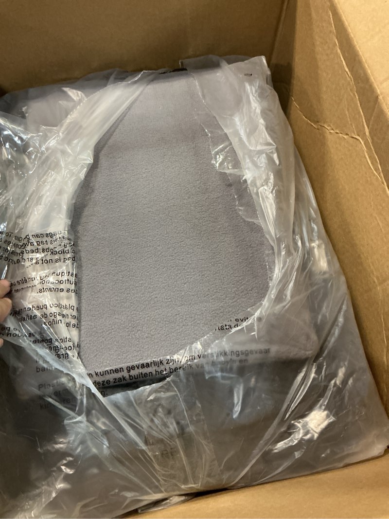 Condition photo showing Good Condition for Cat Backpack Carrier,Double Side Expandable Cat Carrier Backpack,Dog Carrier Backpack for Medium Cats and Small Dogs,Puppies Up to 20 Lbs,Pets Carrier Backpack with Breathable Mesh(Grey) Grey + Black Mesh