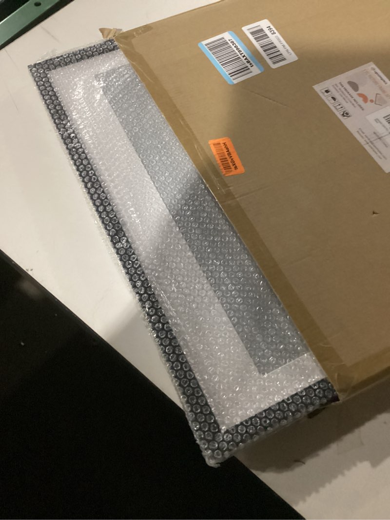 Condition photo showing Good Condition for upsimples 18x24 Picture Frame, Display Pictures 16x20 with Mat or 18 x 24 Without, Wall Hanging Poster Frames, Black, 1 Pack