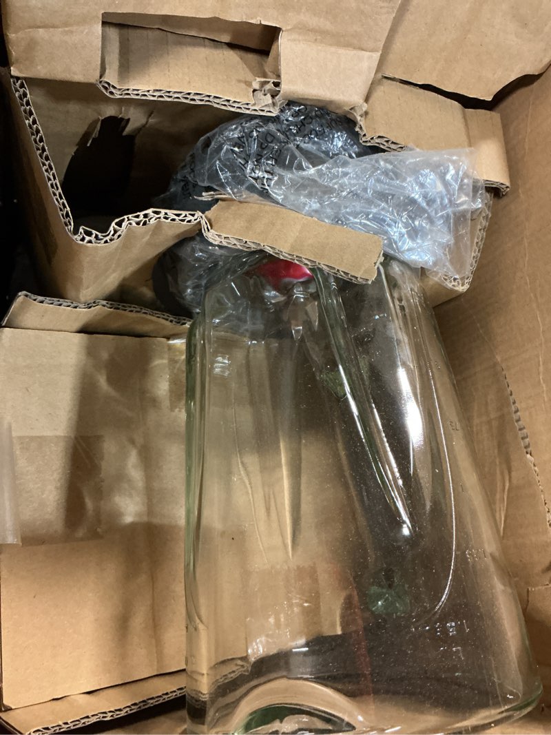 Condition photo showing Good Condition for Black+Decker Quiet Blender with 6-Cup Cyclone Glass Jar, 3 Speeds + 3 Functions & Serrated Blade Technology for Faster Blending, Pulse Button and 24-oz Personal Jar, 900W