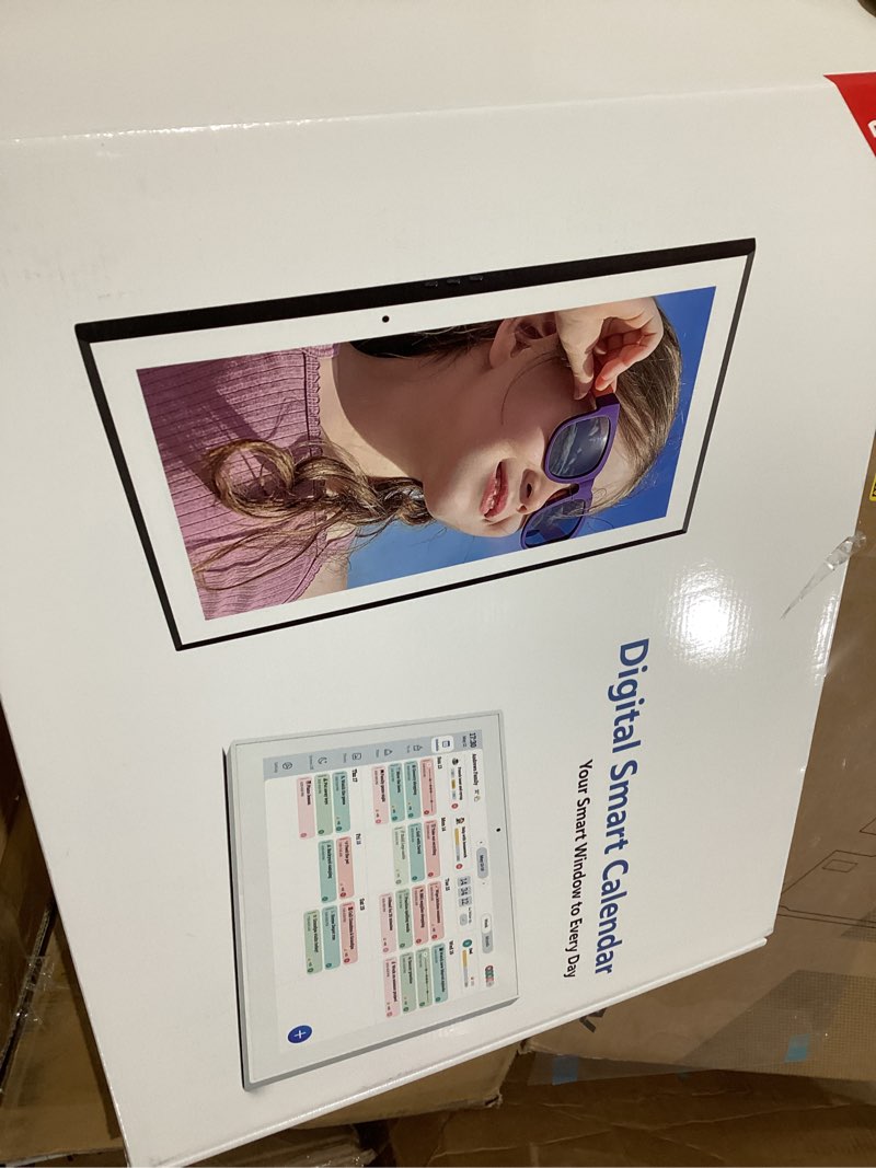 Condition photo showing Good Condition for digital calendar 21.5” inch smart touchscreen interactive electronic white