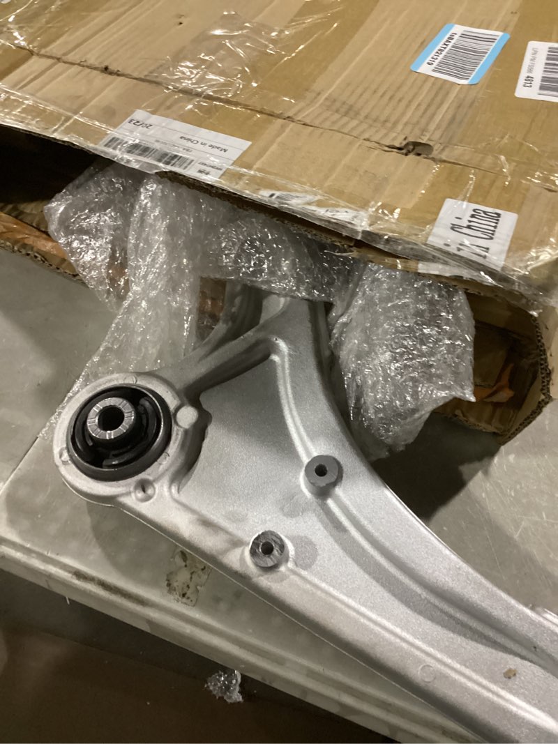 Condition photo showing Good Condition for ApplianPar Front Lower Control Arm with Ball Joint for Ford Fusion for Lincoln MKZ 2013-2020