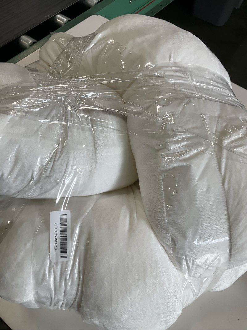 Pozico U-Shaped Full Body Pillow for Side Sleepers – 51-Inch Body Pillow with Ear Piercing Design – 