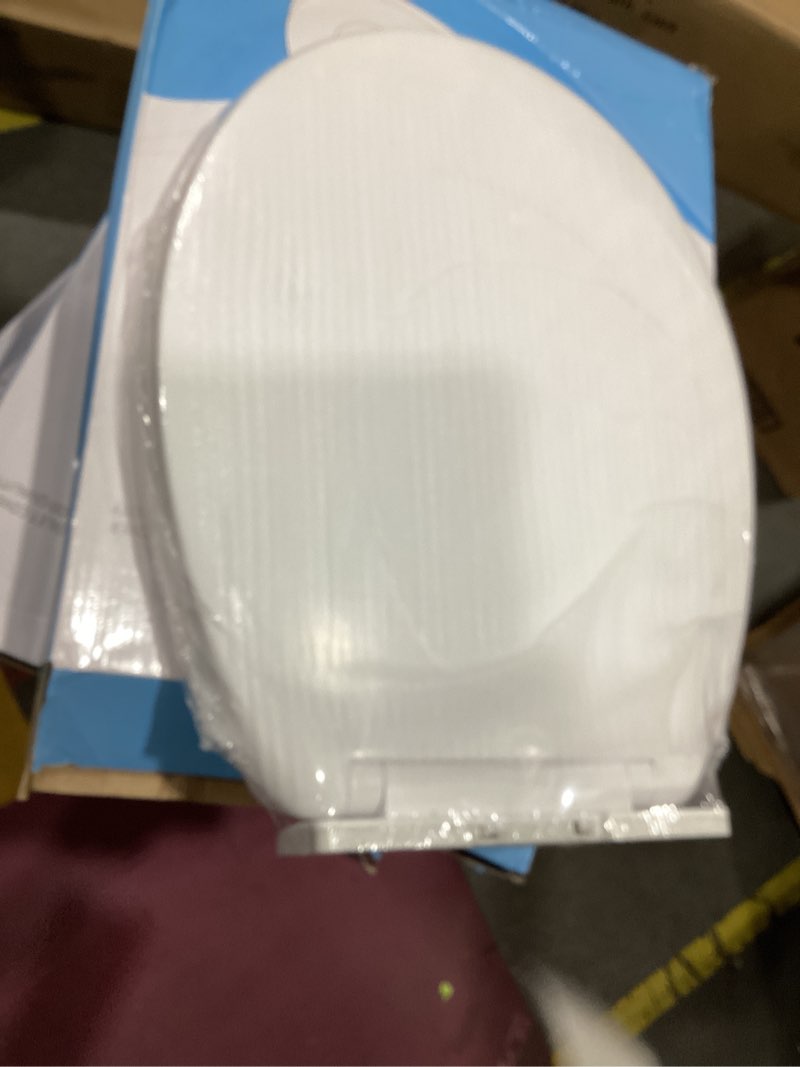 Condition photo showing Good Condition for premium toilet seat with cover quiet close, quick release, easy installation never loosen hinge, slow close toilet seat and cover, easy cleaning-white color (round), dy024