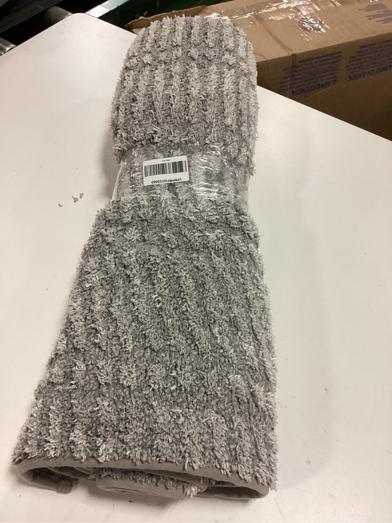 Condition photo showing As Is for nuLOOM 2'6" x 8' Ansley Moroccan Tassel Area Rug, Light Grey, High-Low Textured Bohemian Design, Plush High Pile, Stain Resistant, For Bedroom, Living Room, Hallway, Entryway Light Grey 2'6" x 8' (Runner)