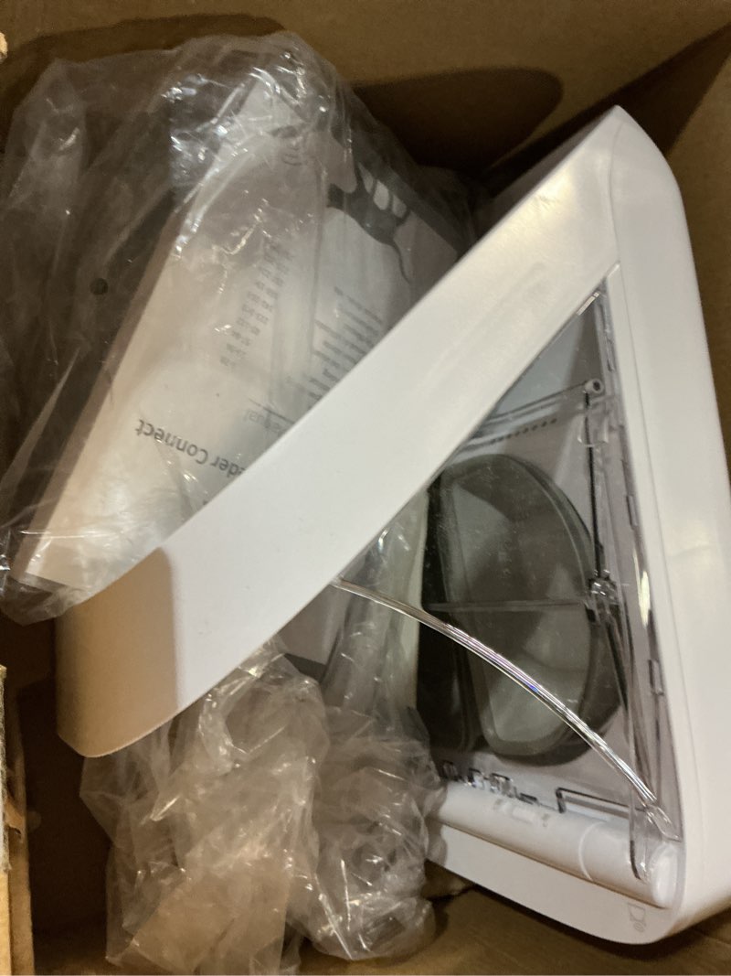 Condition photo showing Good Condition for surefeed microchip pet feeder connect - requires hub (sold separately) connect version