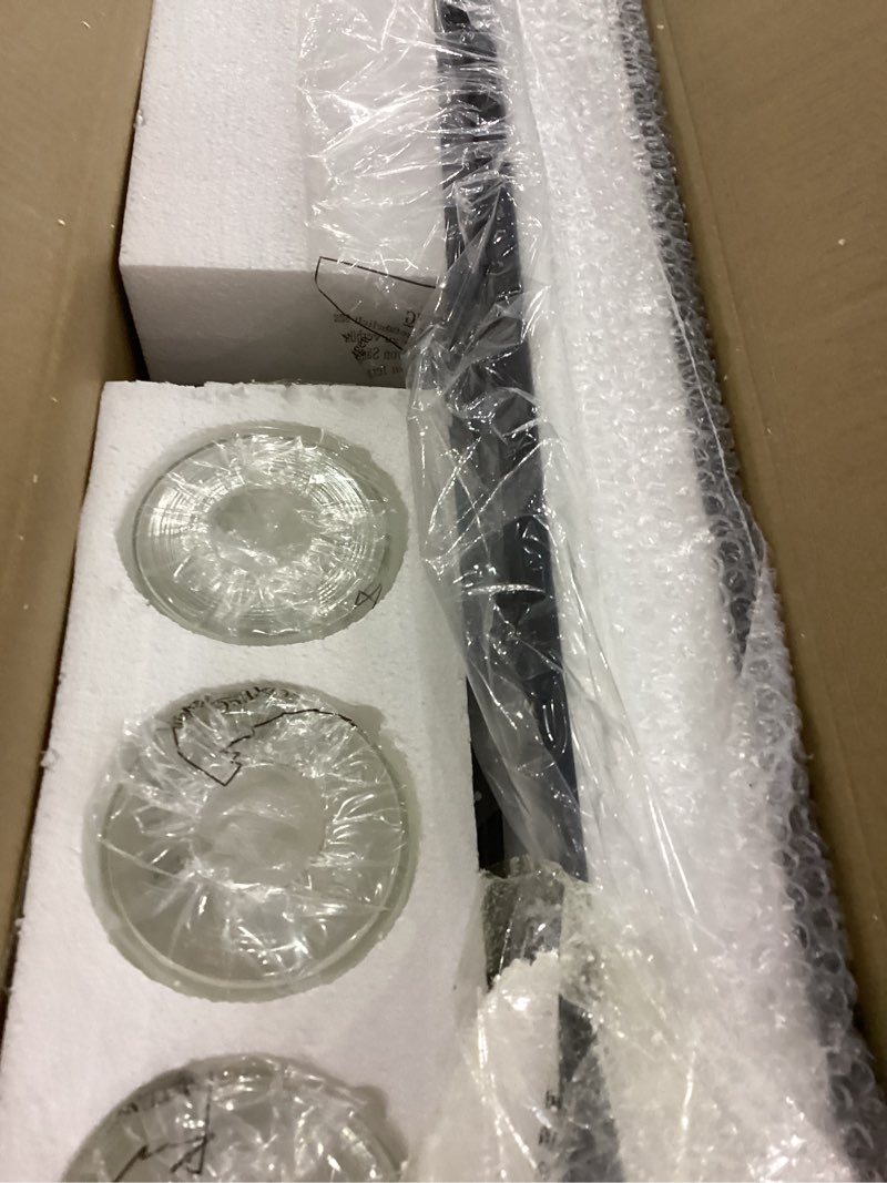 https://lotting-media.assets.bidfta.com/lotting_27fd9fd9-cd5c-47ea-a6c8-d6d01fe3fc54