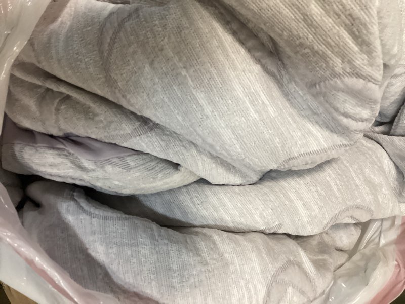 Condition photo showing As Is for bedsure king size comforter set, light purple boho tufted bed set, 3d puffy jacquard bedding king size, 3 pieces, 1 farmhouse shabby chic embroidery comforter with bow pattern & 2 pillow cases king 12 - light purple - bow like