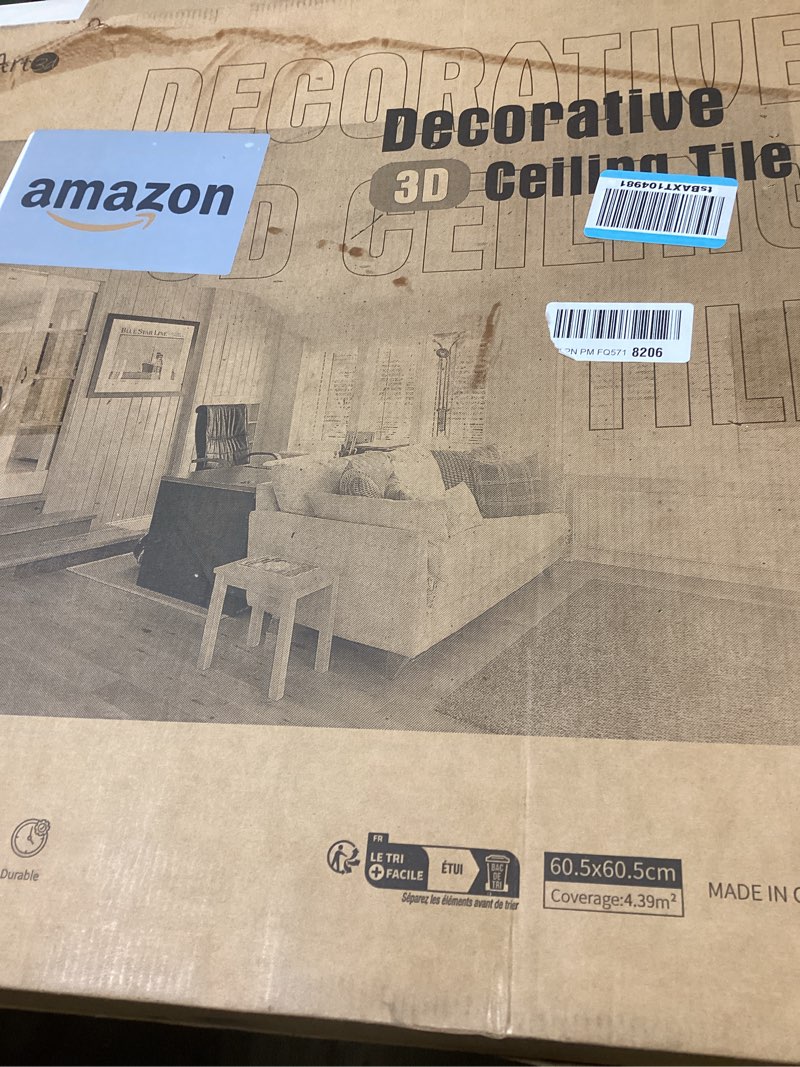 Condition photo showing New/Like New for Art3d 12 (Pack Of 12) Wall Panel Traditional, White 12 White Floral