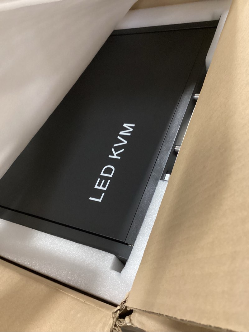 https://lotting-media.assets.bidfta.com/lotting_280962b2-5d42-450e-9753-7a5c9bc25eb2
