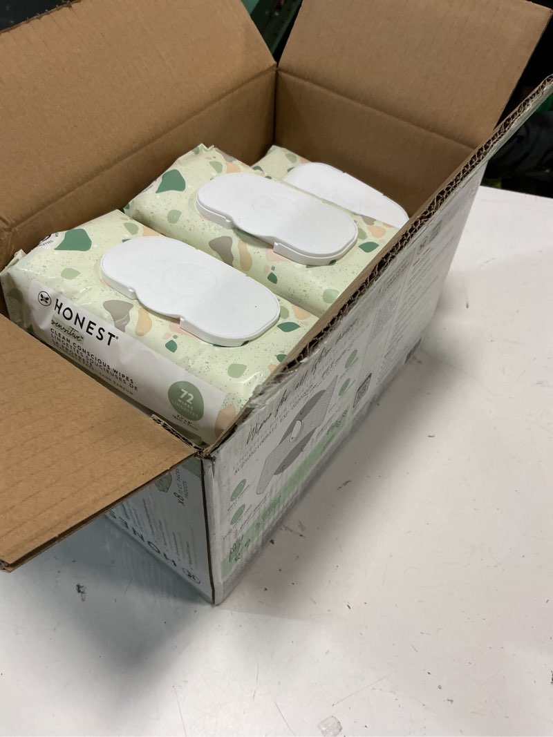 Condition photo showing New/Like New for (pack of 8) the honest company baby wipes for sensitive skin, hypoallergenic, fragrance-free, multi-use, geo mood design, 576 count  mood 72 count (pack of 8)