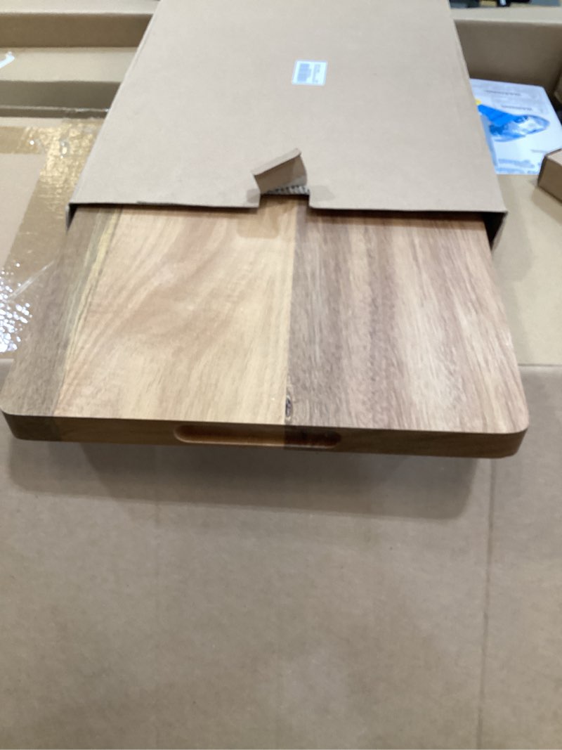 Condition photo showing Good Condition for acacia wood cutting boards for kitchen, 17x12 inch butcher block with deep juice grooves & non-slip handle reversible chopping board for meat cheese vegetables 17"l x 12"w