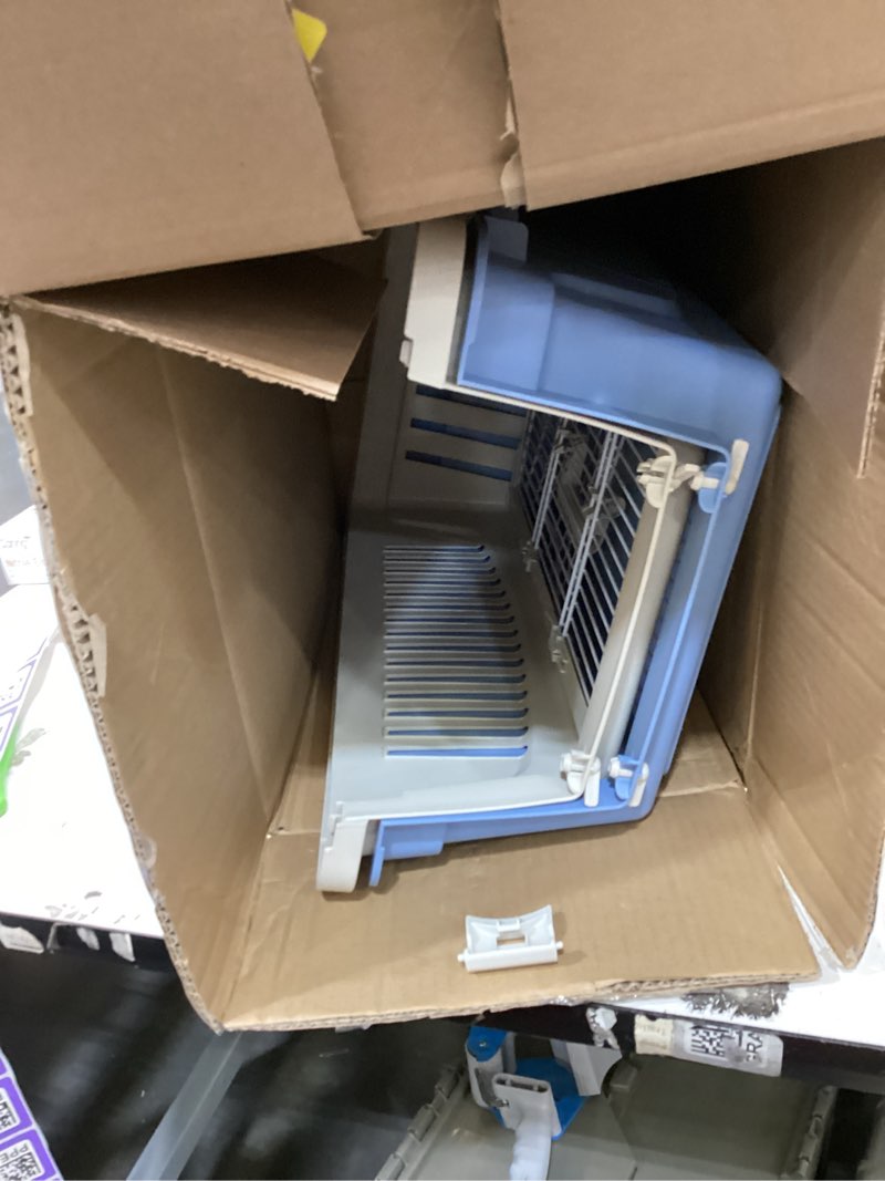 Condition photo showing Good Condition for atlas two-door pet carrier | easy assembly pet carrier with front & top door featuring secure side-clip construction (no tedious nut & bolt assembly)