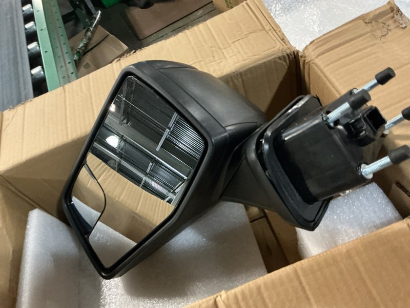 Condition photo showing Good Condition for for 2019-2023 sierra 1500 left mirror 84823224 84575704 84732185 84309729