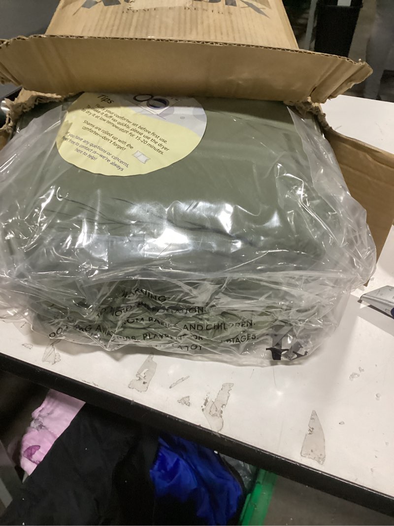Condition photo showing Good Condition for Monbix King Size Comforter Set - 7 Pieces Olive Green Prewashed Bed in a Bag King Bedding Sets with Comforters, All Seasons Down Alternative Comforter Bed Set with Sheets,Pillowcases & Shams Olive Green 7Piece-King(102”X90'')