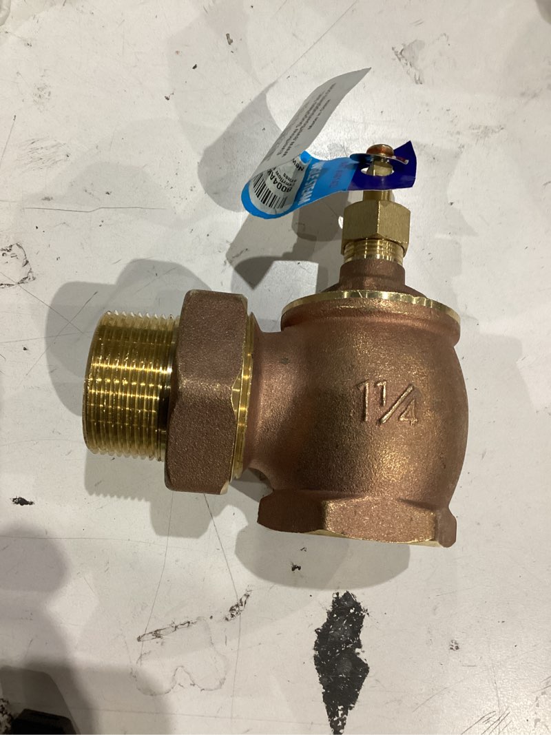 Condition photo showing As Is for everflow everflow 1-1/4-in steam angle radiator valve