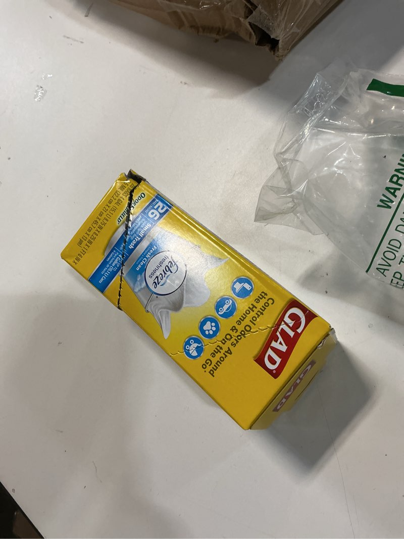 Condition photo showing New/Like New for Glad Small Trash Bags 4 Gallon, Febreze Fresh Clean Garbage Bags, Odor Resistant with Quick Tie, 26 Count 26 Count (Pack of 1)