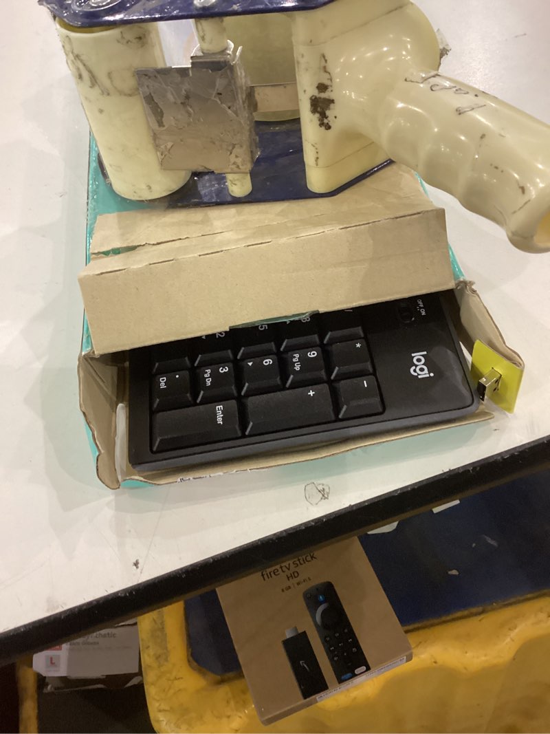 Condition photo showing As Is for Logitech MK270 Wireless Keyboard and Mouse Combo for Windows, 2.4 GHz, 8 Multimedia Keys, PC, Laptop, Wireless Keyboard Compact Mouse Combo - Black Black 1 Pack Combo