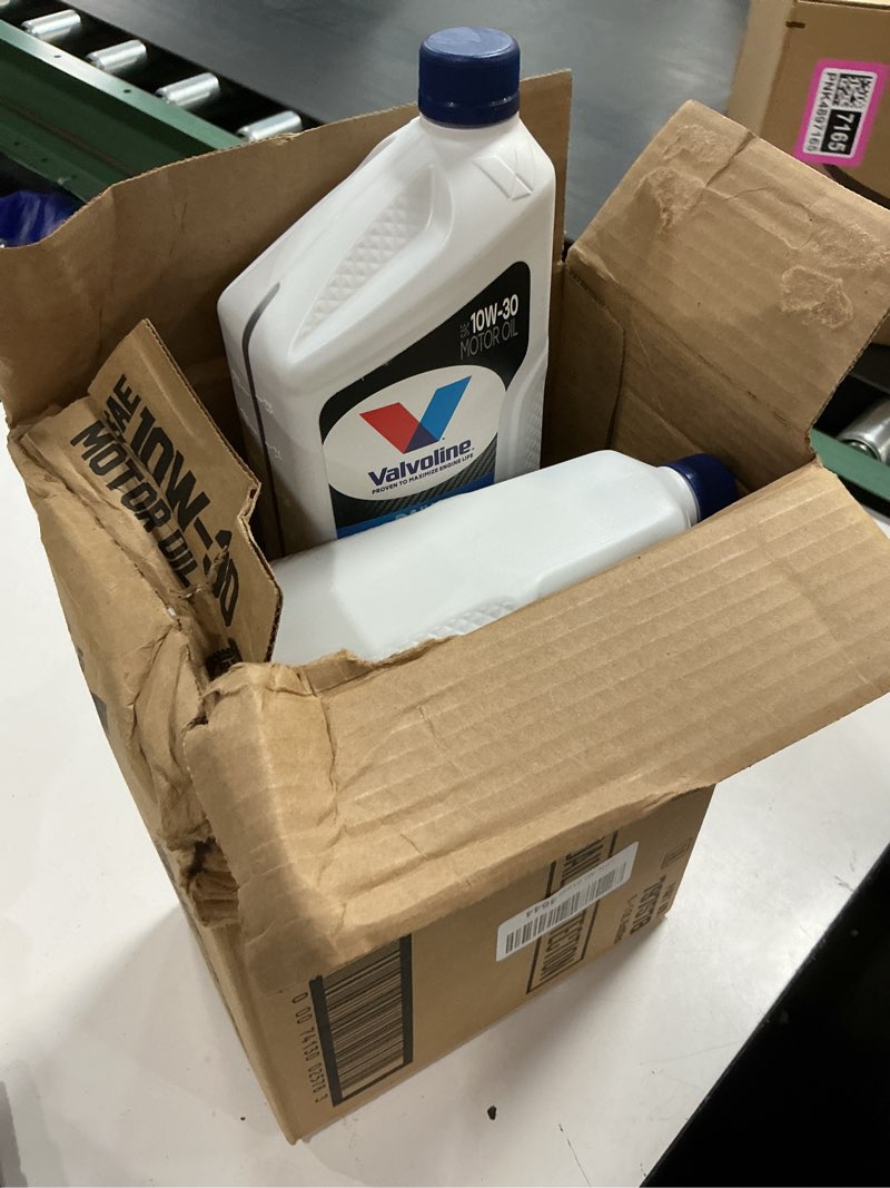 Condition photo showing New/Like New for valvoline daily protection sae 10w-30 conventional motor oil 1 qt, case of 6 conventional 1 qt, case of 6 10w-30