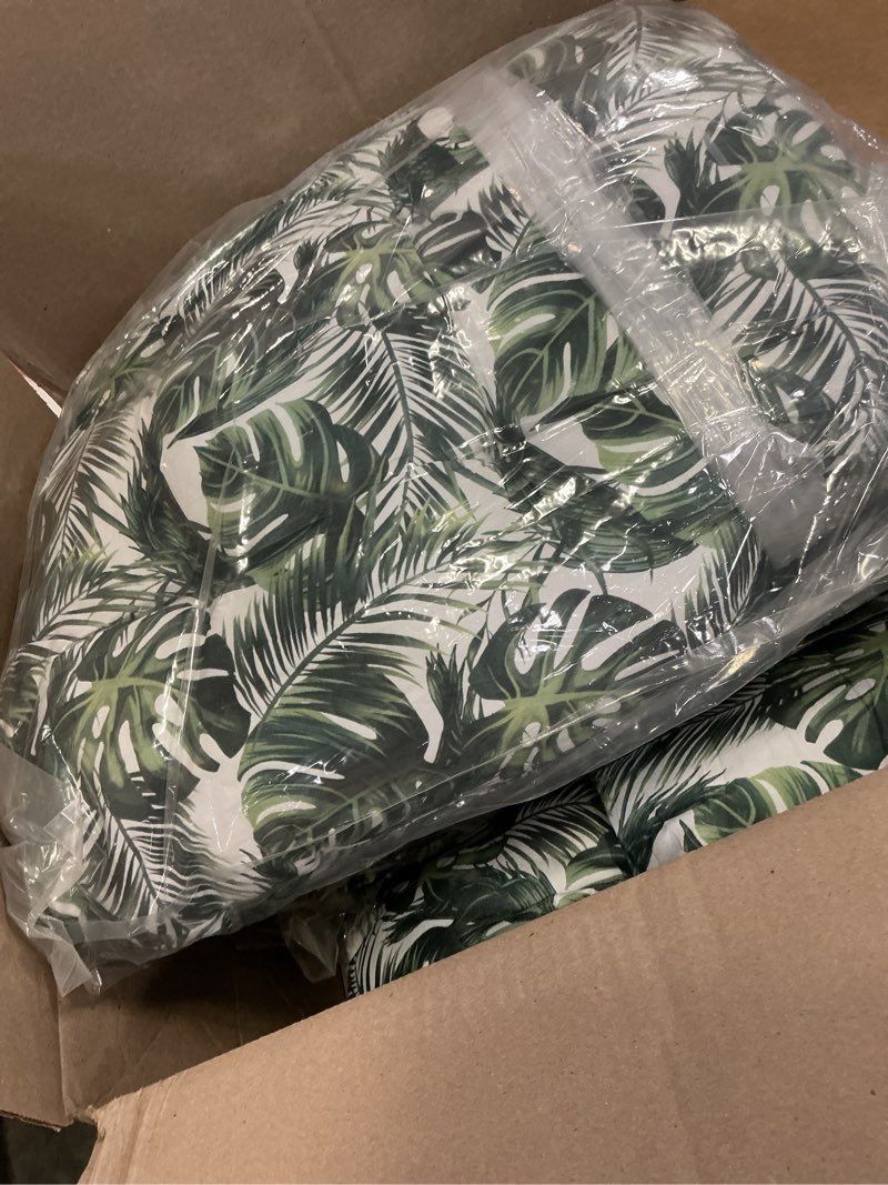 Condition photo showing Good Condition for pack of  4 outdoor seat cushions, patio chair cushions 19\\\"x19\\\" with ties for patio furniture chairs home garden decoration