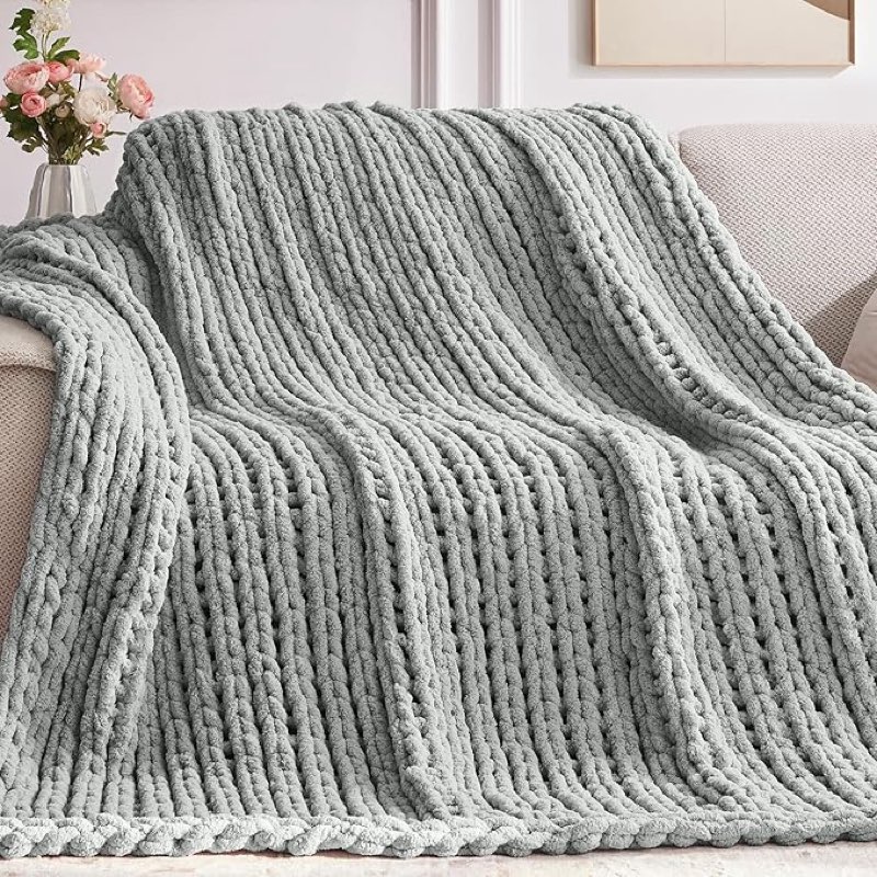 negwoo chunky knit throw blanket, 60''*80'' knitted throw chenille yarn for bed couch, handmade dark
