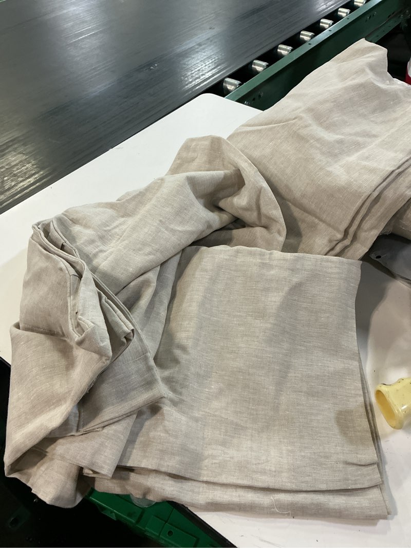 Condition photo showing Good Condition for european linen room darkening curtain - single panel color: flax(96inx96in)