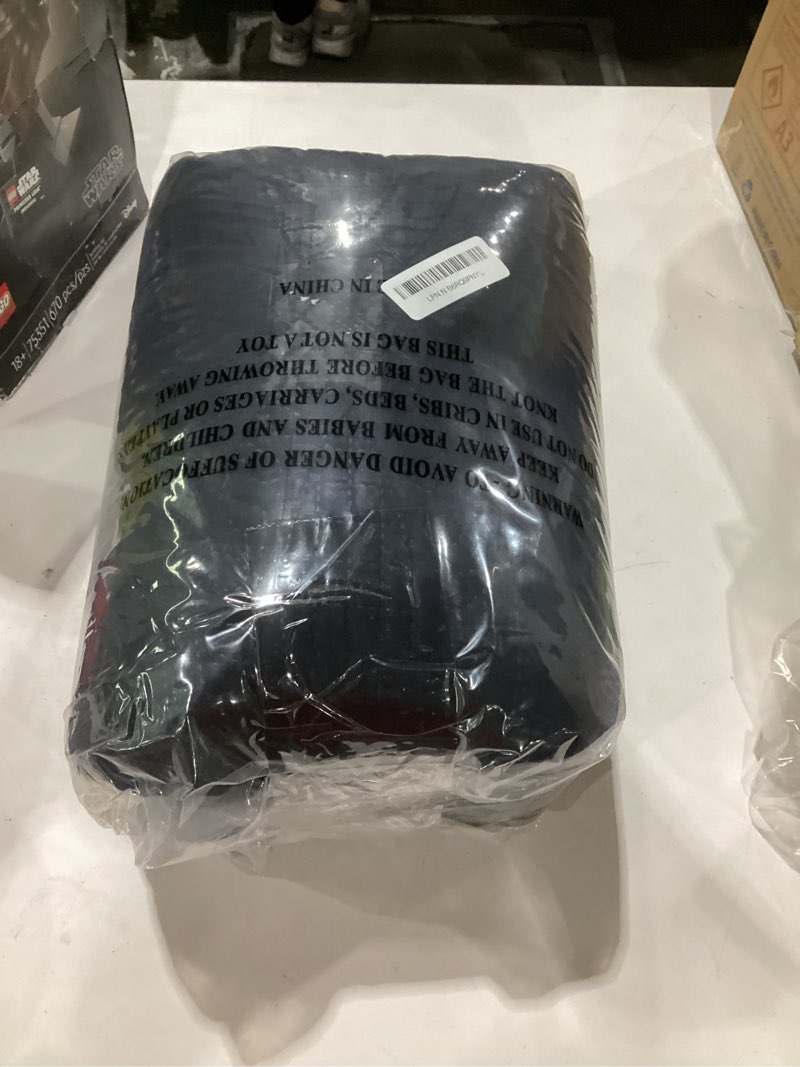 Condition photo showing Good Condition for love's cabin king size quilt set black bedspreads - soft bed fall lightweight bedspread comforter - modern style coin pattern coverlet for all season - 3 pieces (1 quilt, 2 pillow shams) king (106"x96") coin pattern black