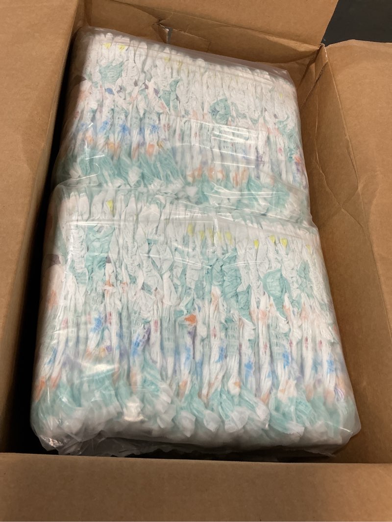 Condition photo showing New/Like New for pampers training pants - easy ups boys & girls bluey - size 3t-4t, 124 count, children's potty underwear (packaging may vary) 3t-4t 124