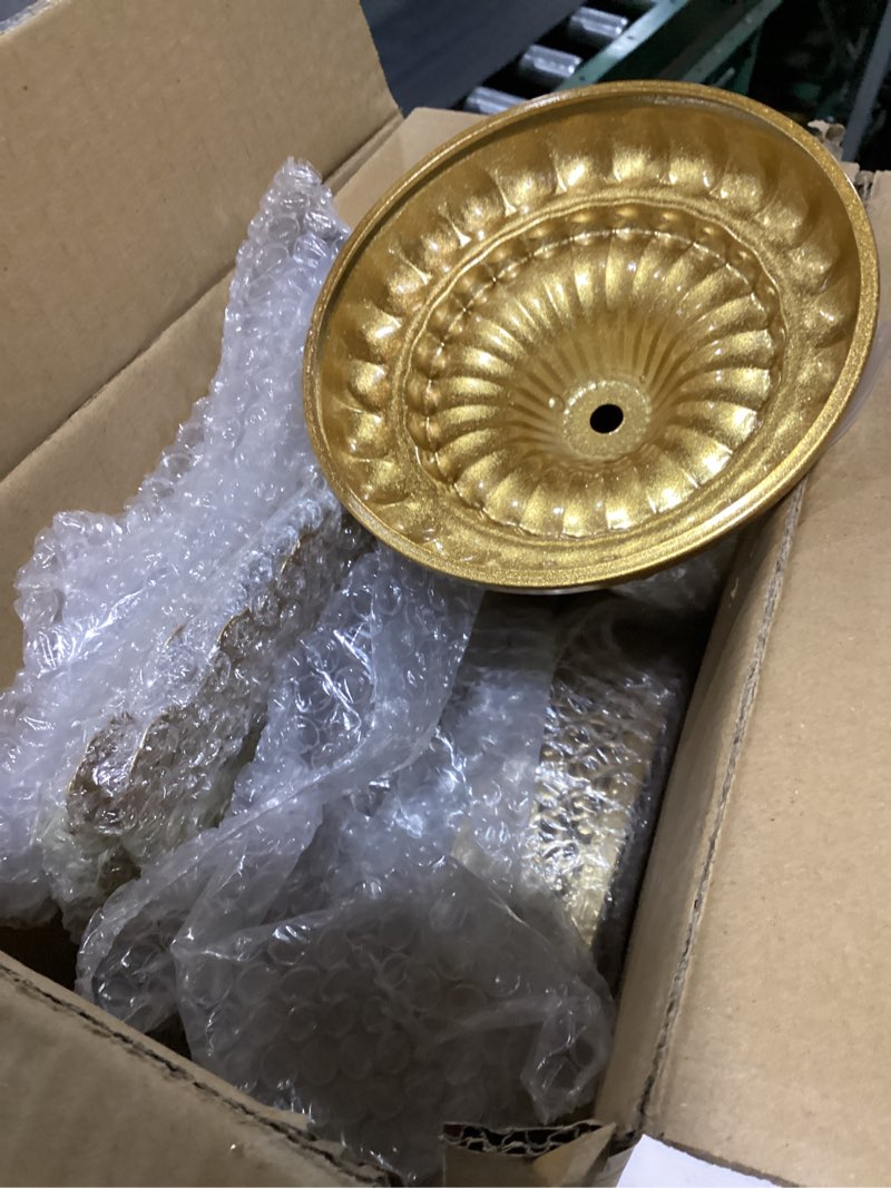 Condition photo showing New/Like New for 5 pcs gold metal cake stand sets for birthday, cakes and cupcakes stand for wedding, golden dessert table display set for party, desserts stand with gold trays for candy bar baby shower