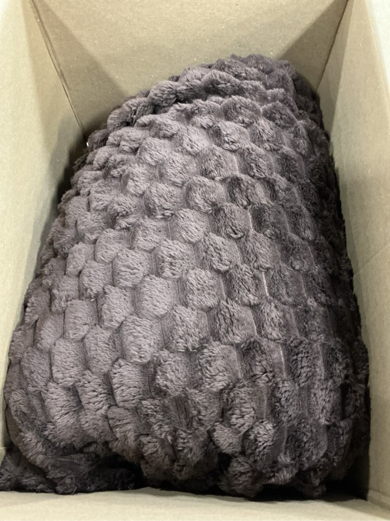 Condition photo showing As Is for exclusivo mezcla fleece queen blanket for bed, extra large fuzzy coffee bed blankets, soft cozy plush sofa throws for all seasons, 90x90 inches coffee queen ( 90x90 in )