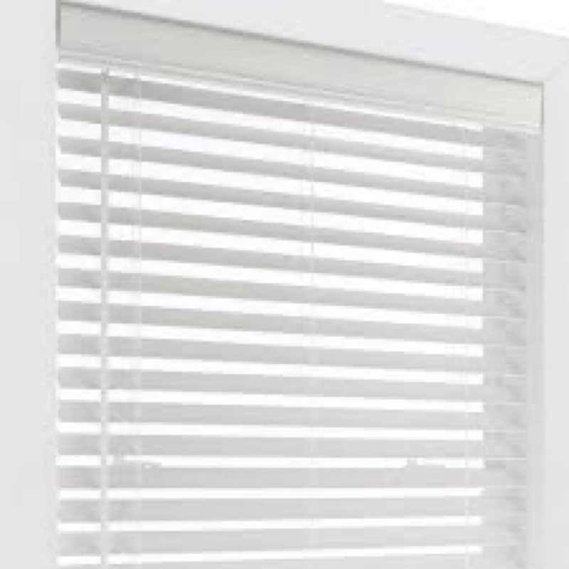 levolor 2.5 white faux wood blinds 27"x72" new missing mounting hardware 950220