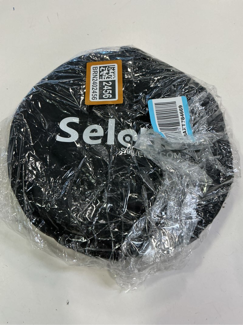 Condition photo showing New/Like New for Selens 5-in-1 Oval Reflector with Handle for Photography Photo Studio Lighting & Outdoor Lighting (24 x 36 Inch)