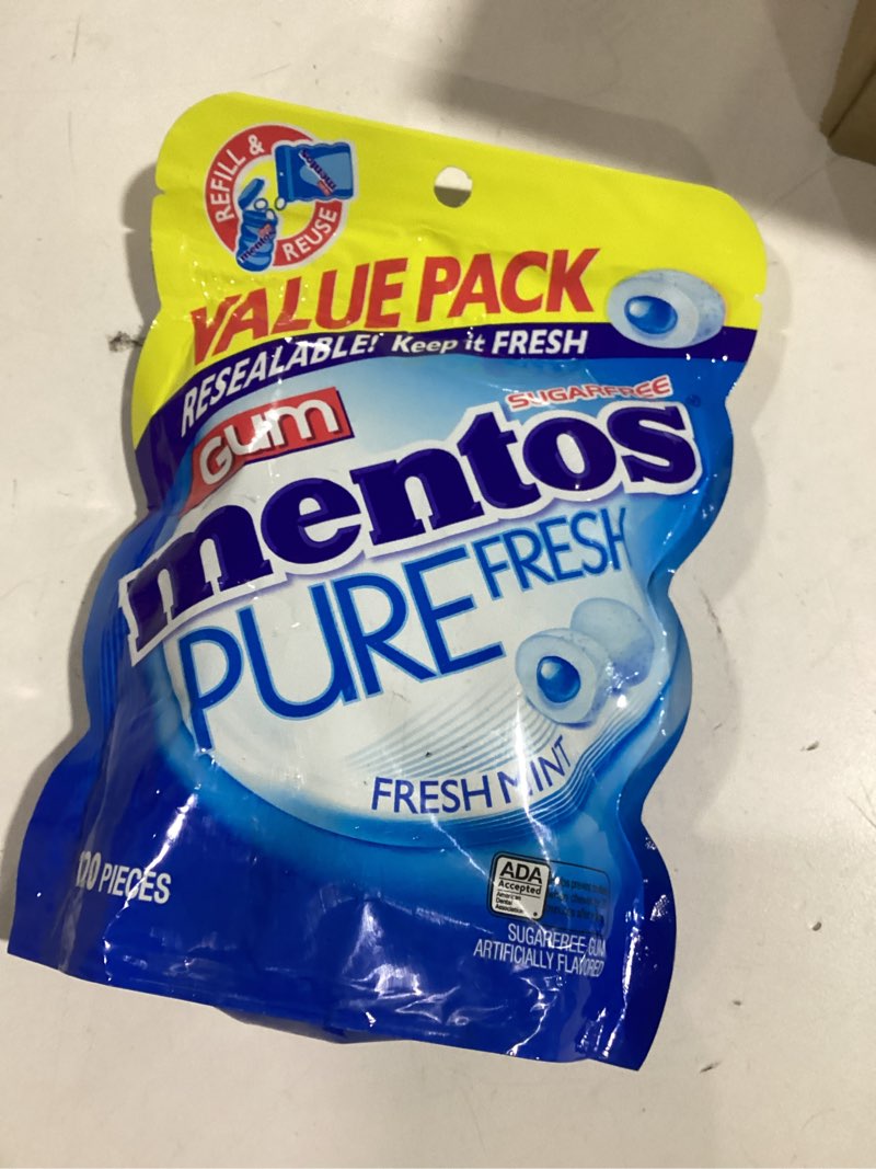 Condition photo showing New/Like New for Mentos Pure Fresh Sugar-Free Chewing Gum with Xylitol, Fresh Mint, 120 Piece Bulk Resealable Bag (Pack of 1)