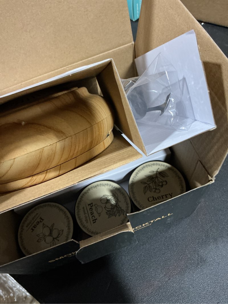 Condition photo showing New/Like New for Electric Whiskey Smoker Kit with 6 Wood Chips, Portable Cocktail Smoker, Rechargeable Drink Infuser for Whiskey, Bourbon, Rum, Old Fashioned, Home Bar Accessories, Gift for Men, Dad, Whiskey Lovers