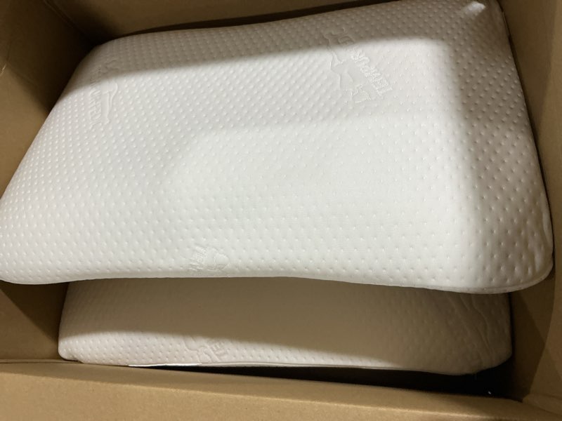Condition photo showing Good Condition for TEMPUR-Pedic TEMPUR-Symphony Pillow, Standard-2-Pack, Standard, White 2 Count