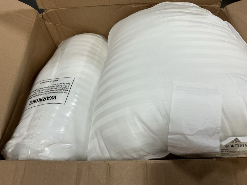 Condition photo showing As Is for beckham hotel collection bed pillows standard/queen size set of 2 - original soft down alternative pillow for sleeping - soft support for back, stomach or side sleepers queen / standard white