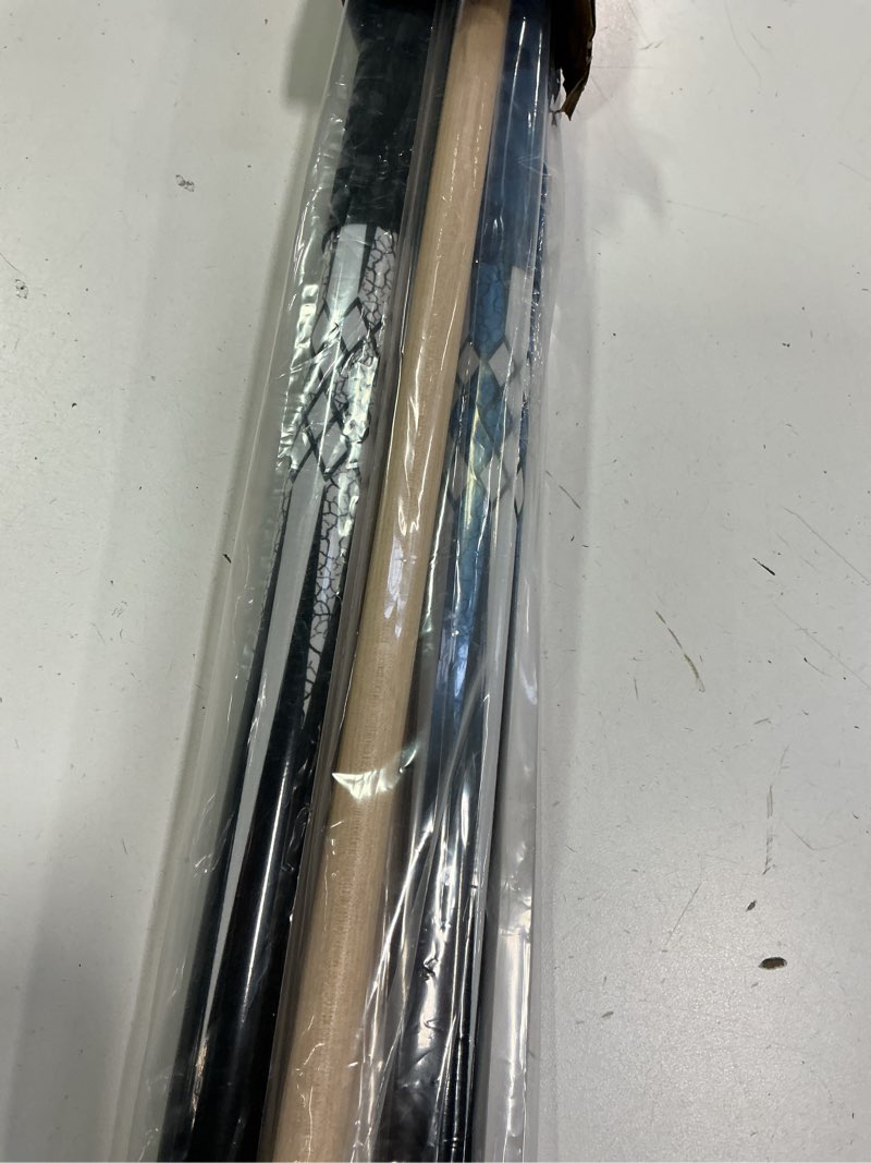 Condition photo showing New/Like New for Joovon pool cues set of 2