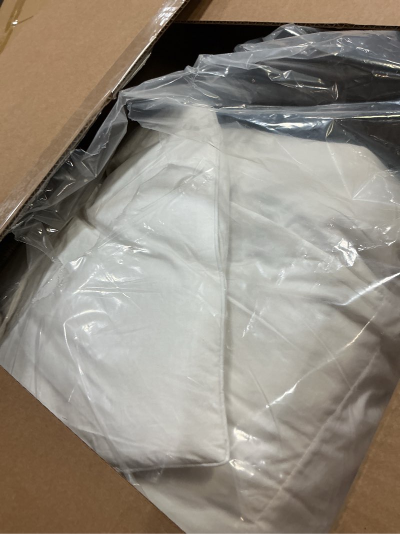 Condition photo showing As Is for Serta Goose Feather Down Fiber Cotton Comforter Queen Size - 100% Cotton Duvet Insert - Hotel Luxury Hypoallergenic Bedding Comforter Extra Warmth 90 x 90 Inch White Full/Queen Extra Warmth