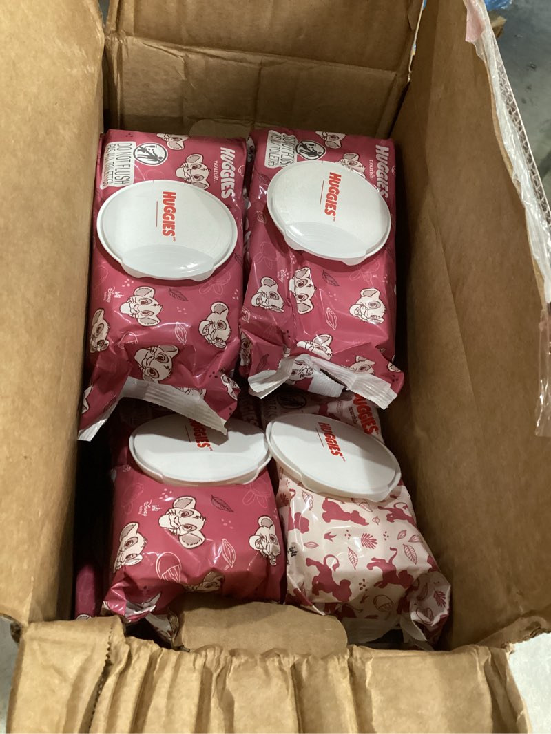 Condition photo showing New/Like New for huggies nourish scented baby wipes, 10 push button packs (560 wipes total) 56 count (pack of 10)