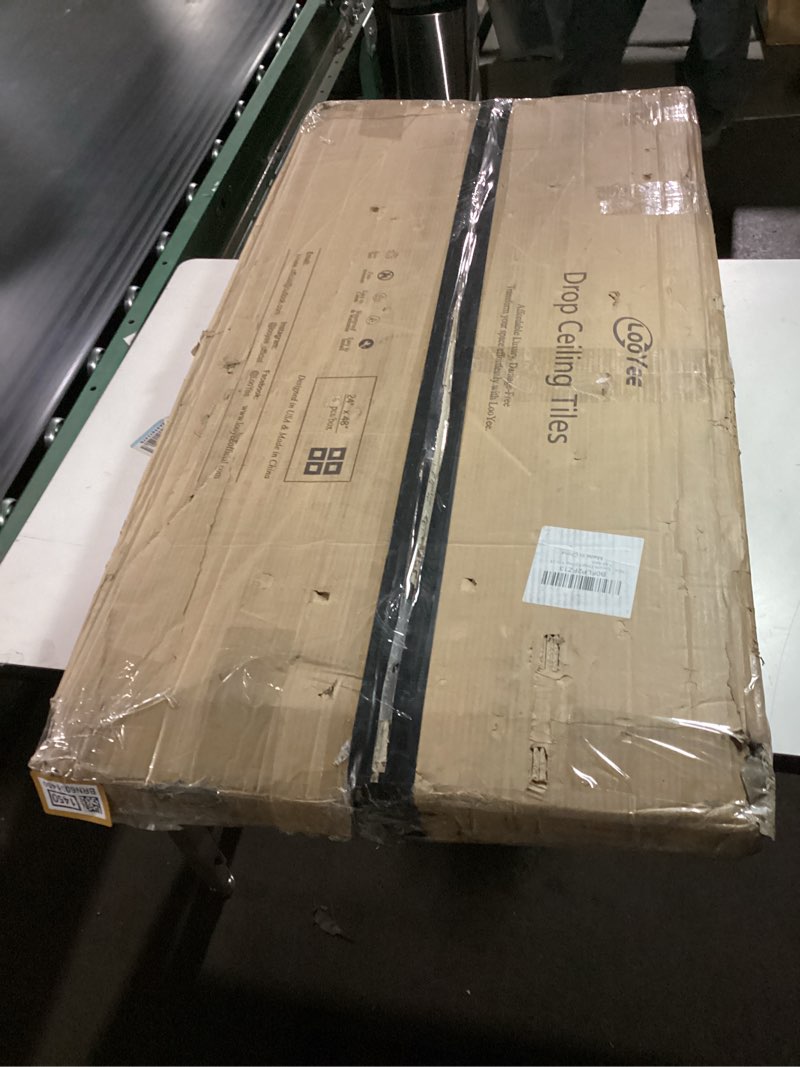 Condition photo showing Good Condition for LooYee 2x4FT White Ceiling Tiles, 24x48 Inch 6 PCS PVC Waterproof Smooth Drop Ceiling Panels Fire-Ra