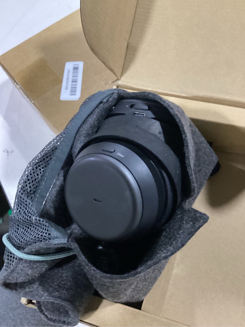 Condition photo showing As Is for yealink bh70 with stand, wireless teams headset with ai mic flip-to-mute | microsoft teams & zoom certified, 100+ uc platform compatible, 35h talk battery, usb dongle c/a, no power adapter required black (teams) dual with stand (usb-c to a)