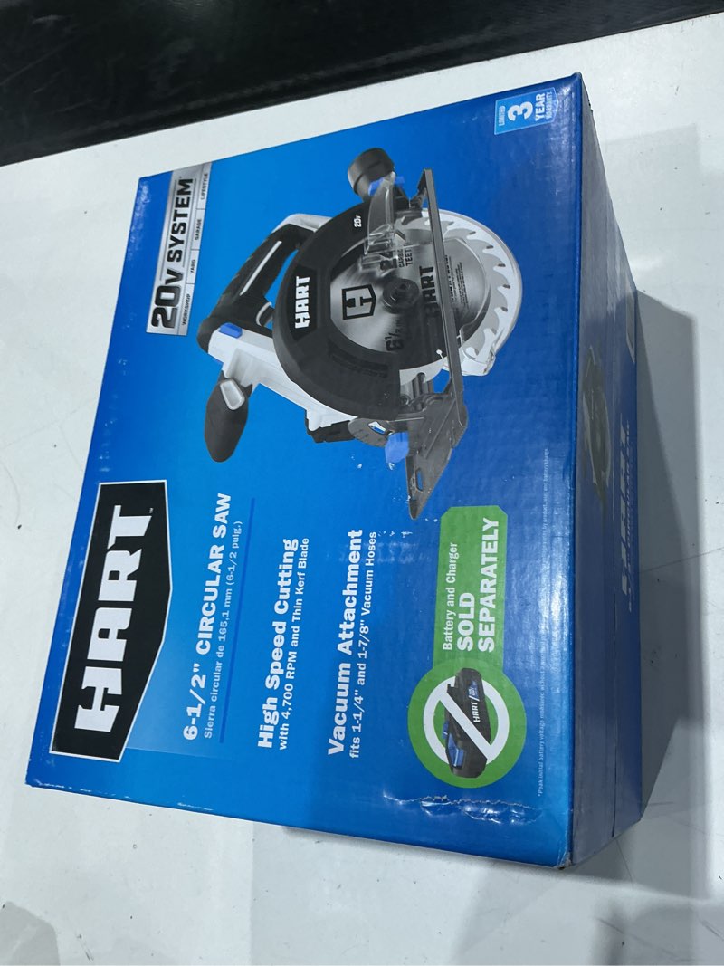 Condition photo showing Good Condition for hart 20-volt 6-1/2-inch battery-powered circular saw (battery not included)