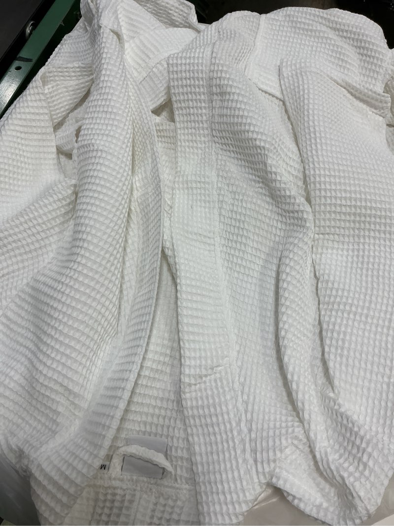 Condition photo showing Good Condition for (size:m)quince, organic turkish waffle robe , color white