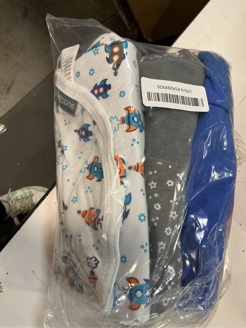 Condition photo showing Good Condition for SwaddleMe by Ingenuity Original Swaddle, 100% Cotton, Improves Sleep & Calms Startle Reflex, 3-6 Months, 1.0 TOG, 3-Pack, Baby Swaddle Blanket - Superstar Blue/Gray/White Large (Pack of 3)