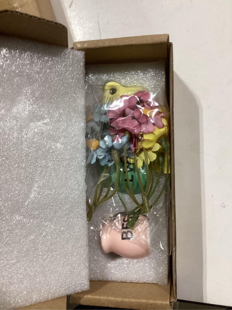 Condition photo showing Good Condition for nana gifts - mini vase magnets for fridge, best nana ever 3-piece ceramic magnet set with artificial flowers, for nana from granddaughter/grandson, refrigerator magnets for kitchen