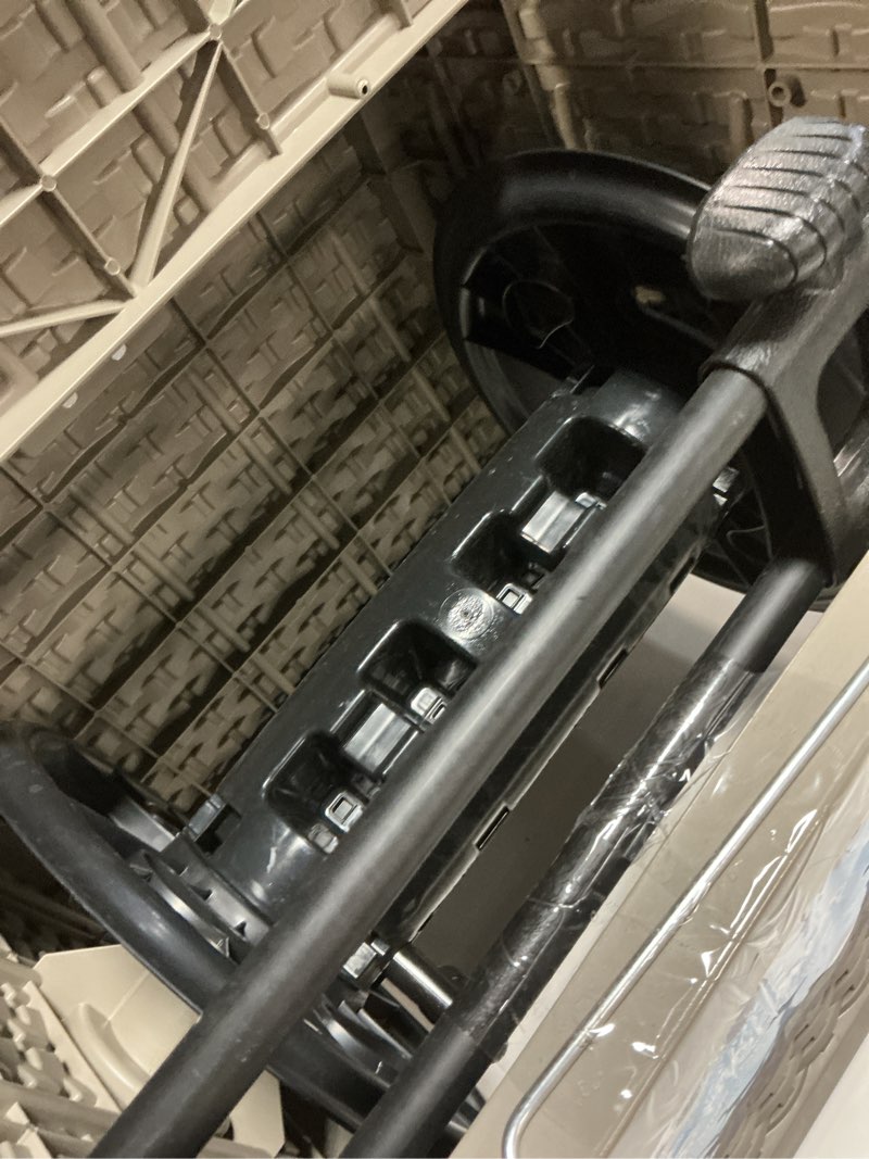 Condition photo showing Good Condition for suncast hose hideaway plastic 175-ft hideaway hose reel