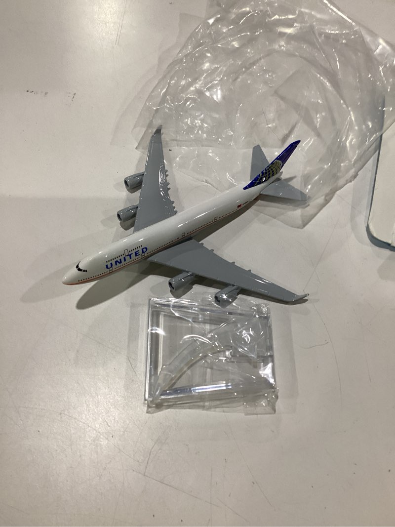 Condition photo showing Good Condition for united airlines b747 24-hour plane model - alloy metal aircraft - 1:400 scale - birthday &