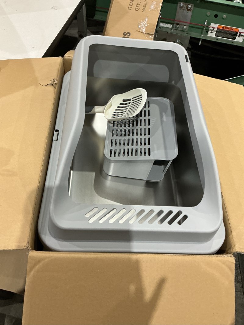 Condition photo showing Good Condition for similarly )))))extra large stainless steel litter box with lid, high sides enclosed cat litter box for big cats & high peeing, anti-leak & odor control metal litter pan, easy clean non-stick kitty litter box