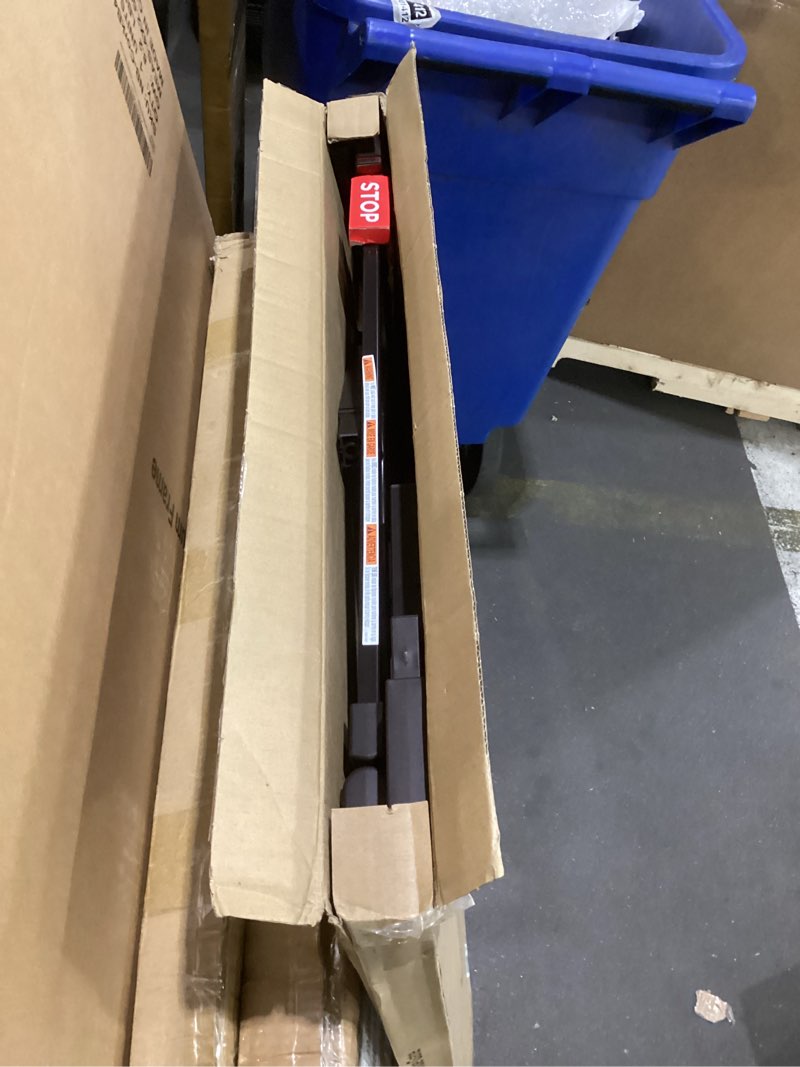 Condition photo showing Good Condition for safety 1st easy install baby gates for doorways, tall & wide, décor easy install, pressure mount fastening, no drilling