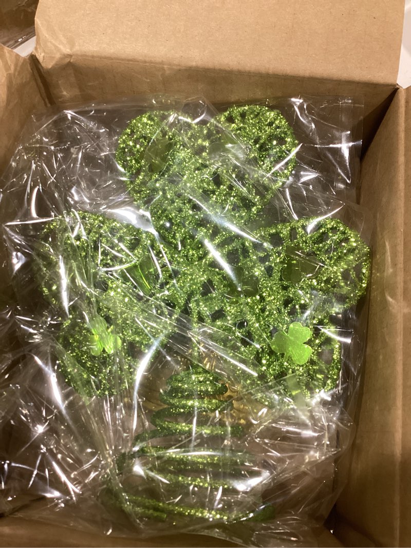 Condition photo showing New/Like New for 25 Pcs St. Patrick's Day Mini Tree Topper Ornaments Set, Miniature Irish Shamrock Tree Topper Hanging Clover Gold Coins, Irish Green Metal Glitter Tree Decorations for Party Supplies