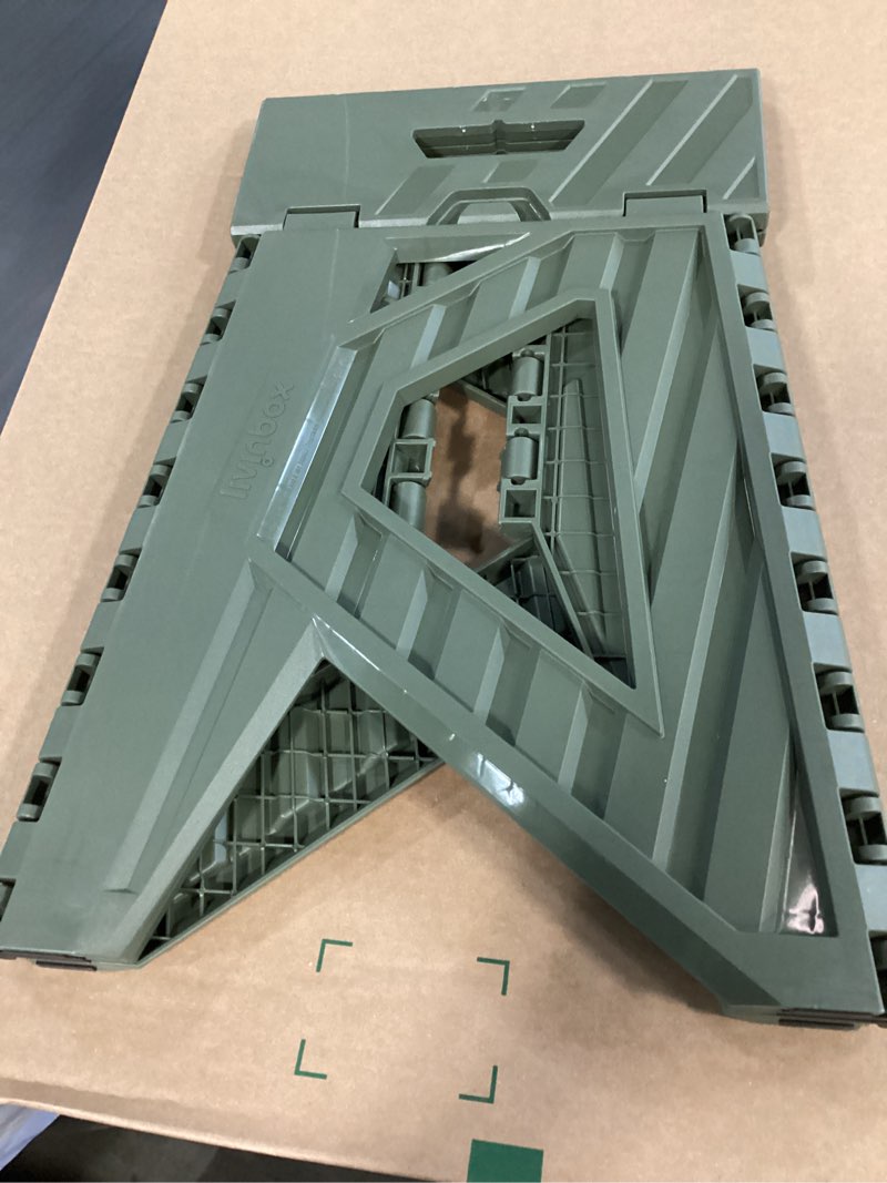 Condition photo showing Good Condition for livinbox 15 inch Plastic Collapsible Stool, Folding Stool, Outdoor Step Stool, Opens Easy with One Flip. Great for Kitchen, Bathroom, Bedroom, Kids or Adults, Holds Up to 200kg (Khaki Green)